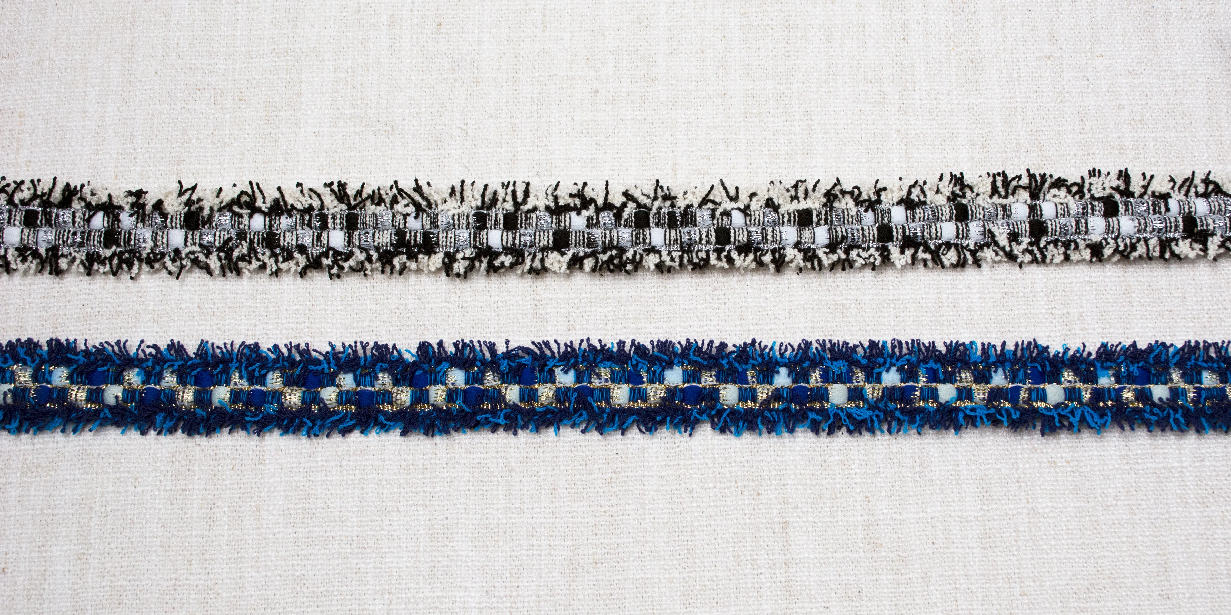 Fringed-Edge Trim in Blue Mix