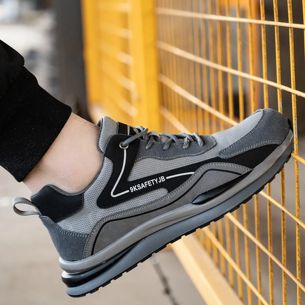 Micoklinlin Steel Toe Shoes for Women Lightweight Work Sneakers Non-Slip Safety Shoes Hiking Shoes with Reflective Strip