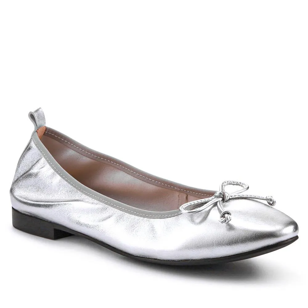 Opaline Bow-Detailed Leather Pumps - OPALINE / 327 600