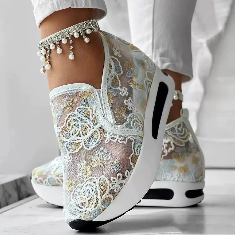 Summer Specials Summer Mesh Embroidery Loafers