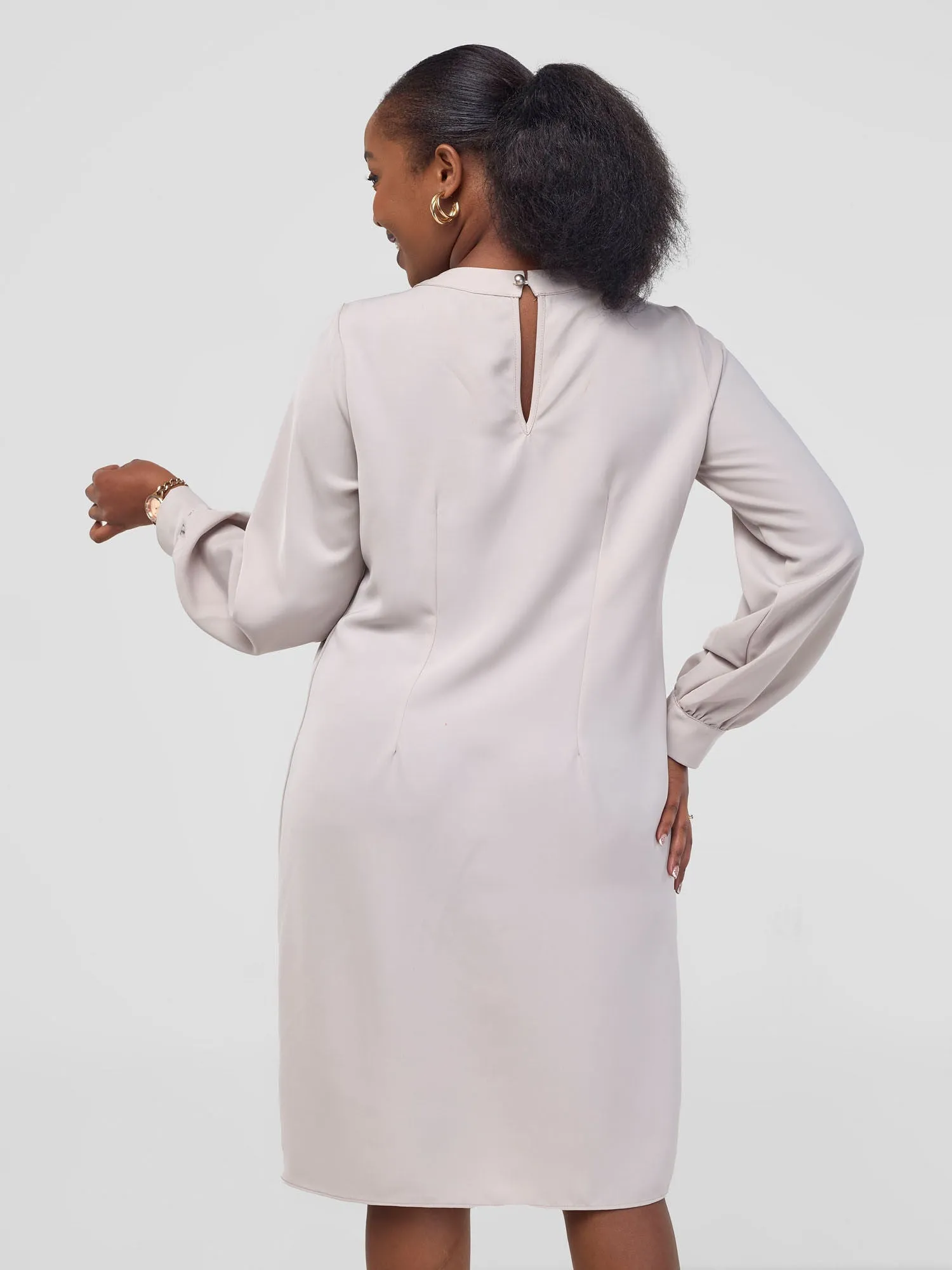 Vivo Alora Shift Dress - Off White